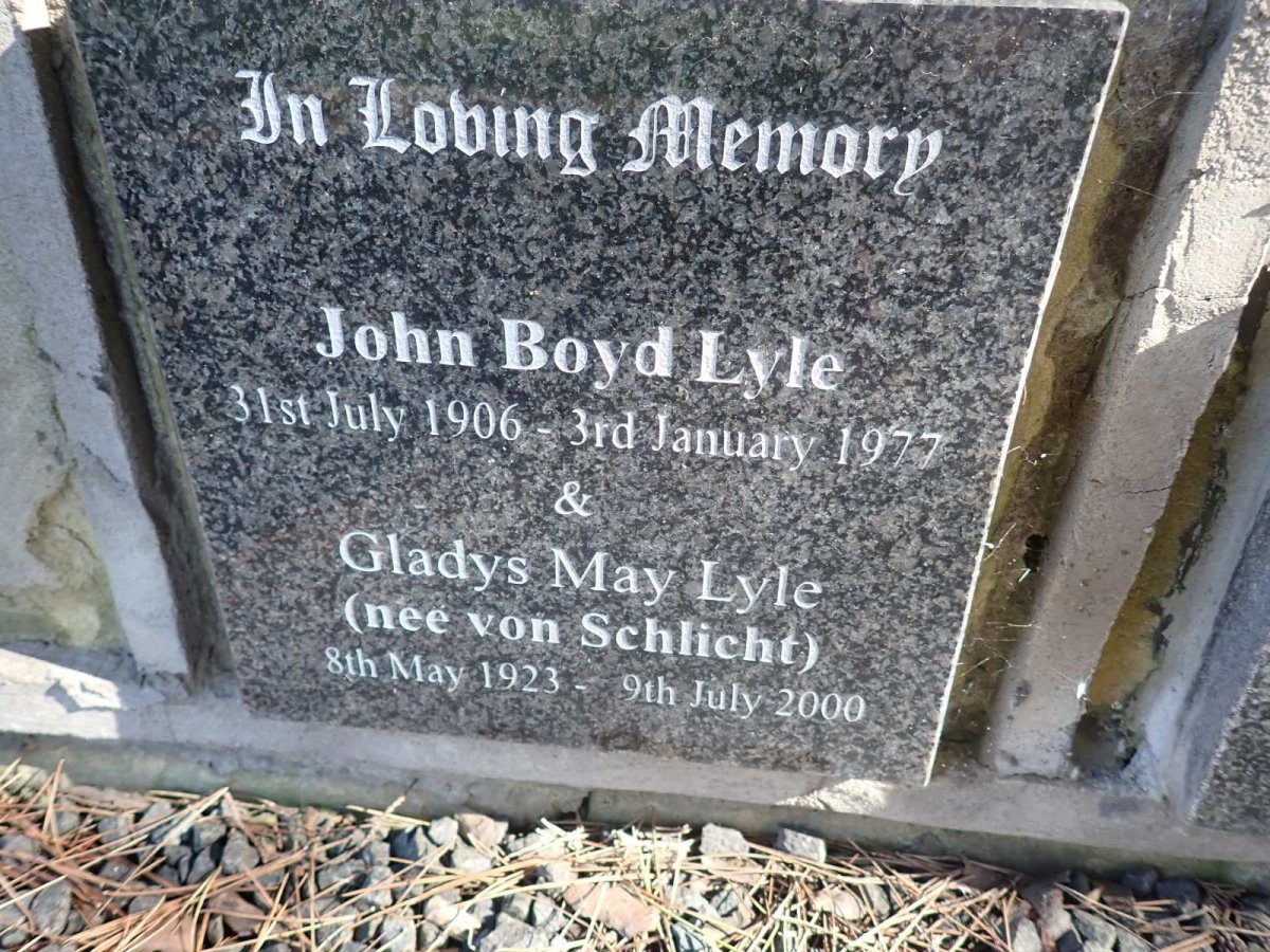 LYLE John Boyd 1906-1977 &amp; Gladys May VON SCHLICHT 1923-2000