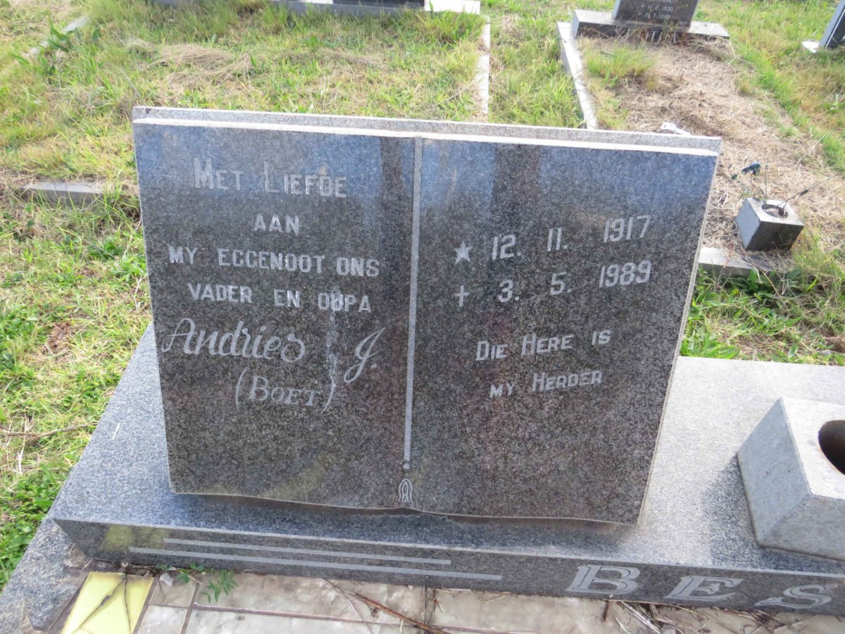 BESTER Andries J. 1917-1989 & Maria C.G. VAN JAARSVELD 1923-2013 _2