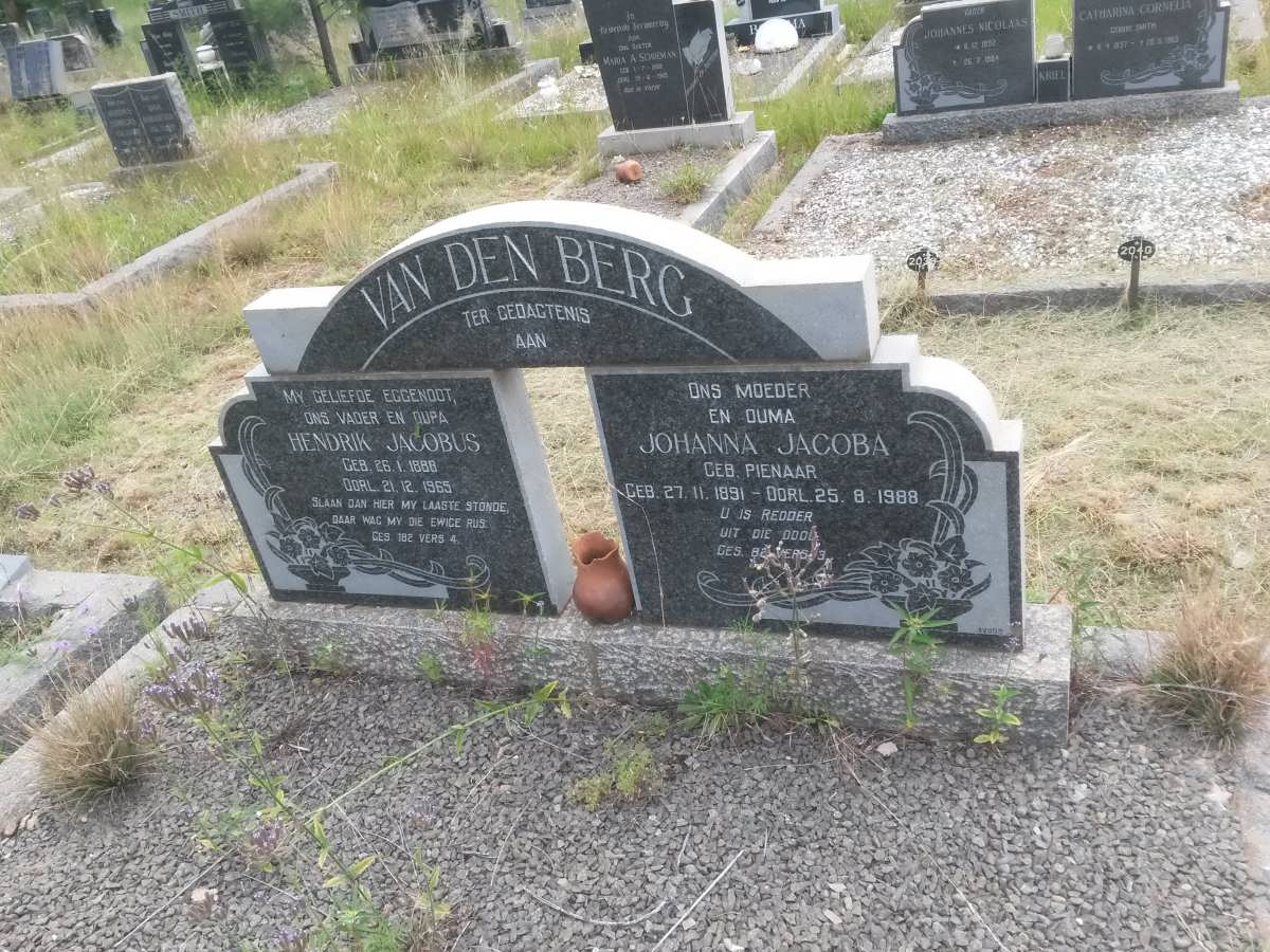 BERG Hendrik Jacobus, van den -1965 &amp; Johanna Jacoba PIENAAR 1891-1988