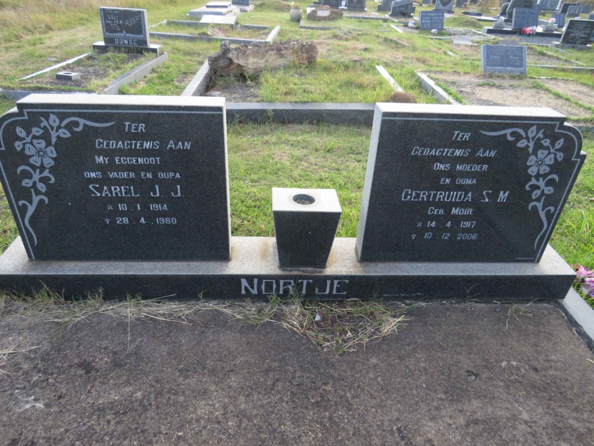 NORTJE Sarel J.J. 1914-1980 & Gertruida S.M. MOIR 1917-2006