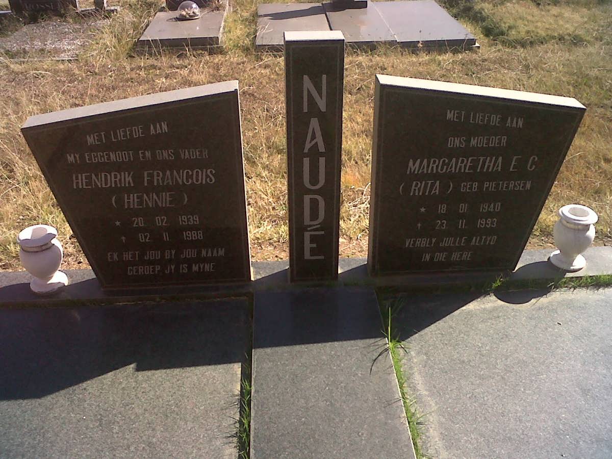 NAUDÉ Hendrik Francois 1939-1988 &amp; Margaretha E.C. PIETERSEN 1940-1993