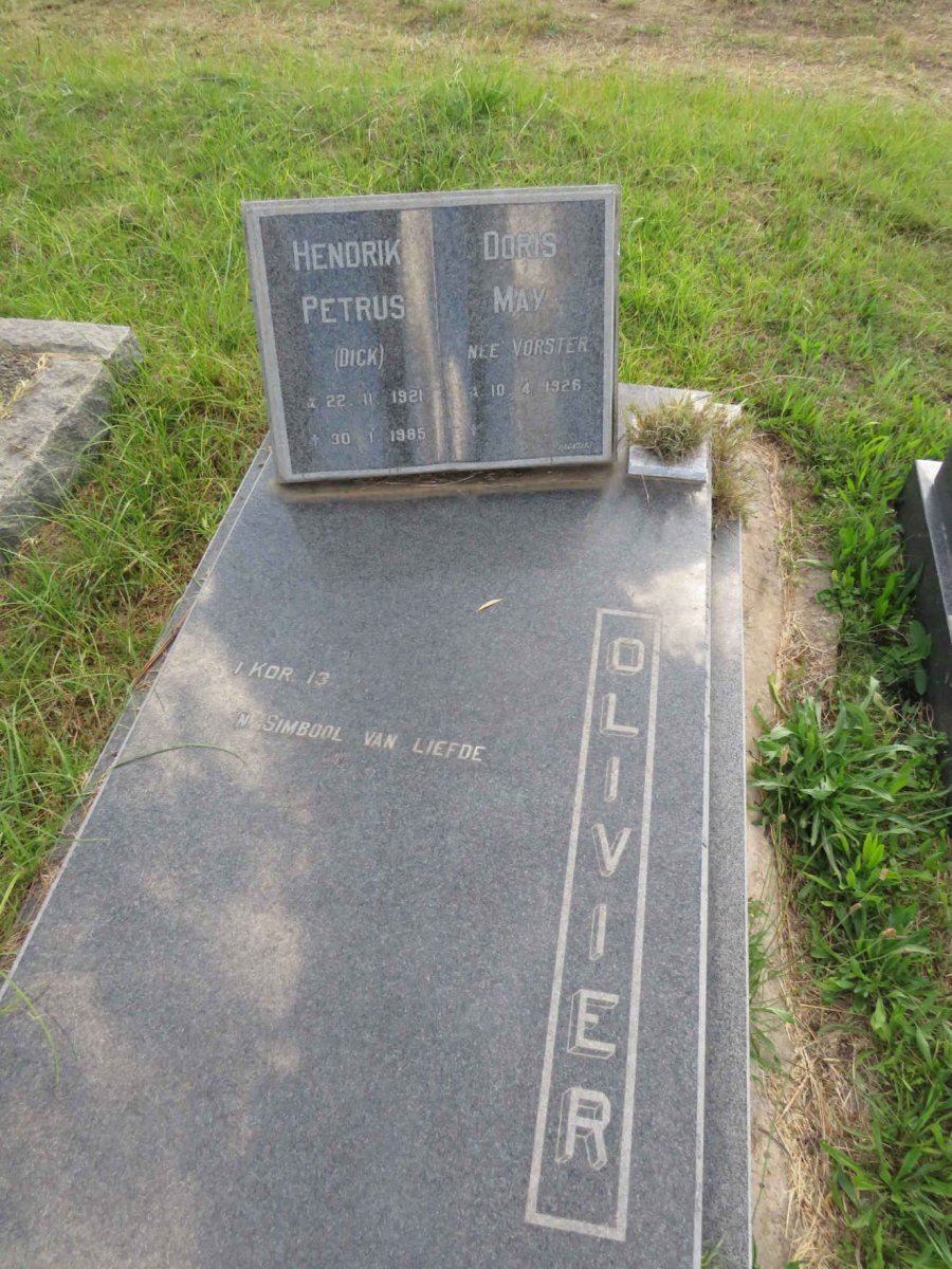 OLIVIER Hendrik Petrus 1921-1985 & Doris May VORSTER 1926-