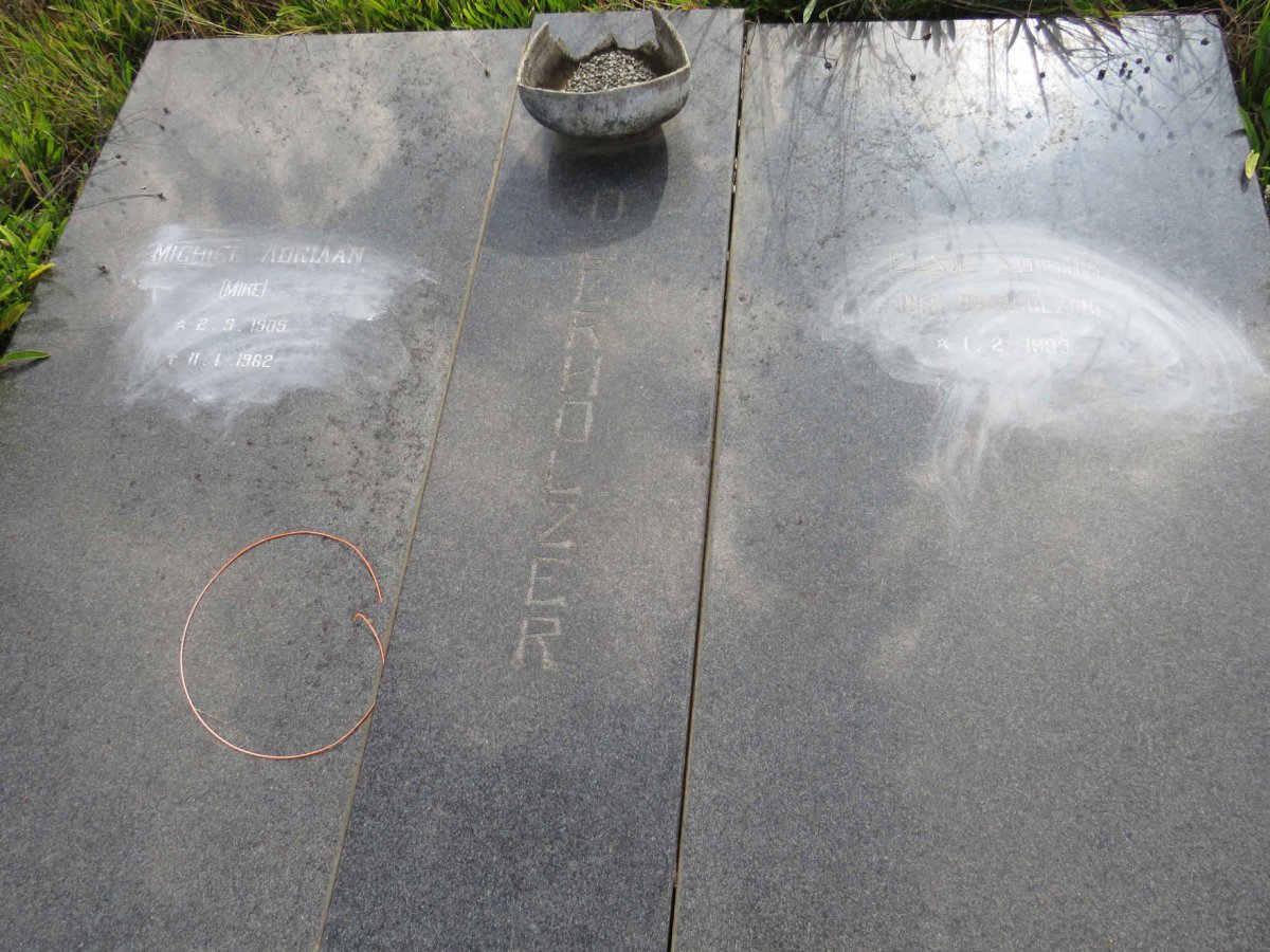 OBERHOLZER Michiel Adriaan 1905-1982 & Elsie Sophia OBERHOLZER 1909- _1