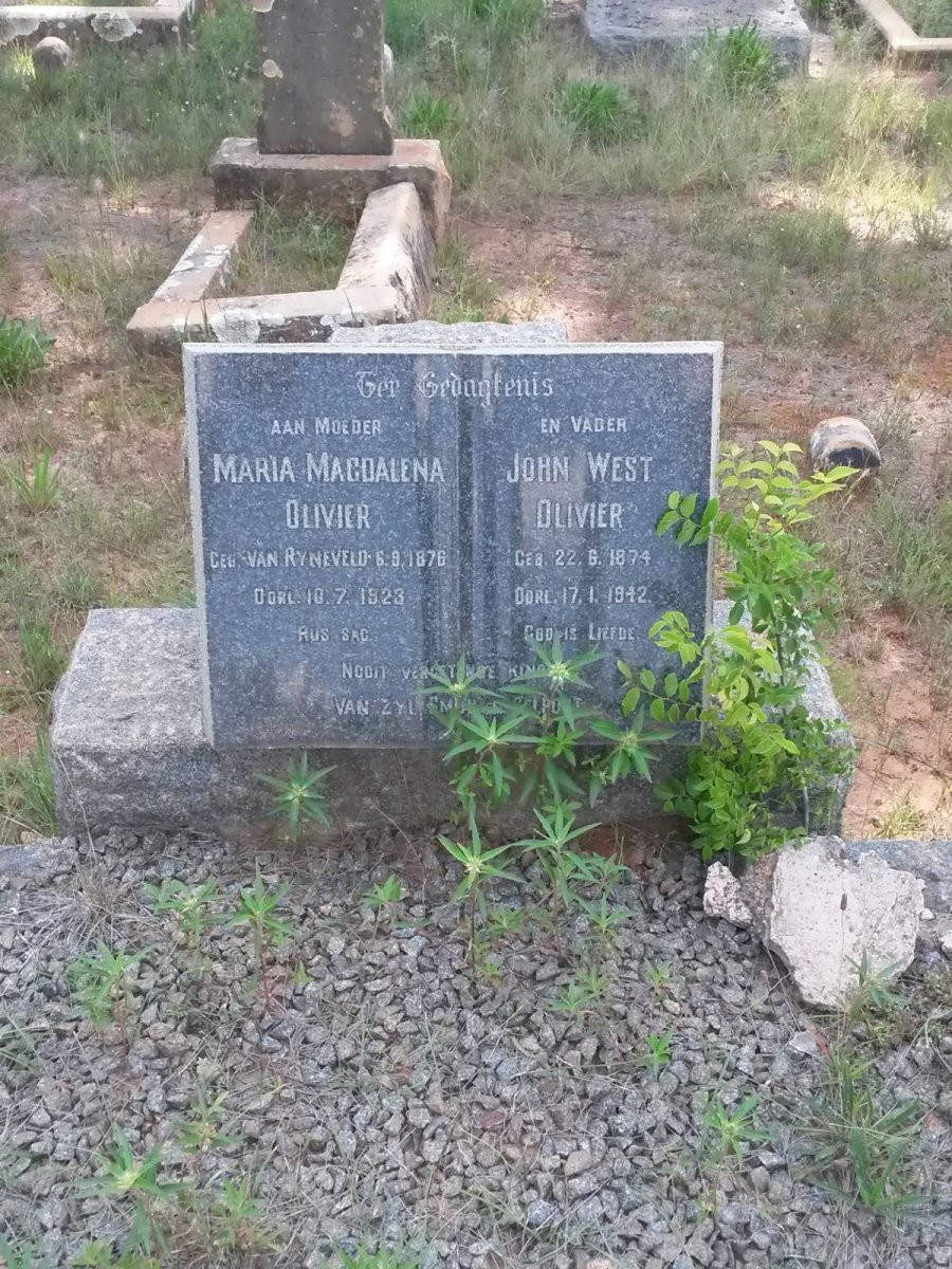 OLIVIER John West 1874-1942 &amp; Maria Magdalena VAN RYNEVELD 1876-1923