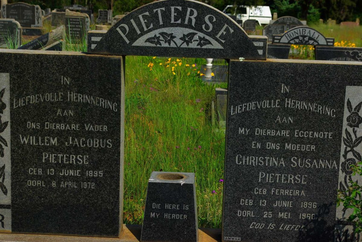 PIETERSE Willem Jacobus 1895-1972 &amp; Christina Susanna FERREIRA 1896-1968