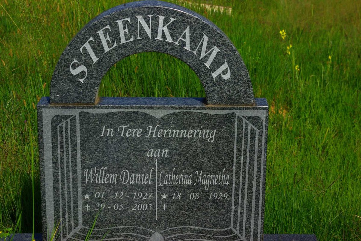 STEENKAMP Willem Daniel 1927-2003 &amp; Catharina Magrietha 1929-