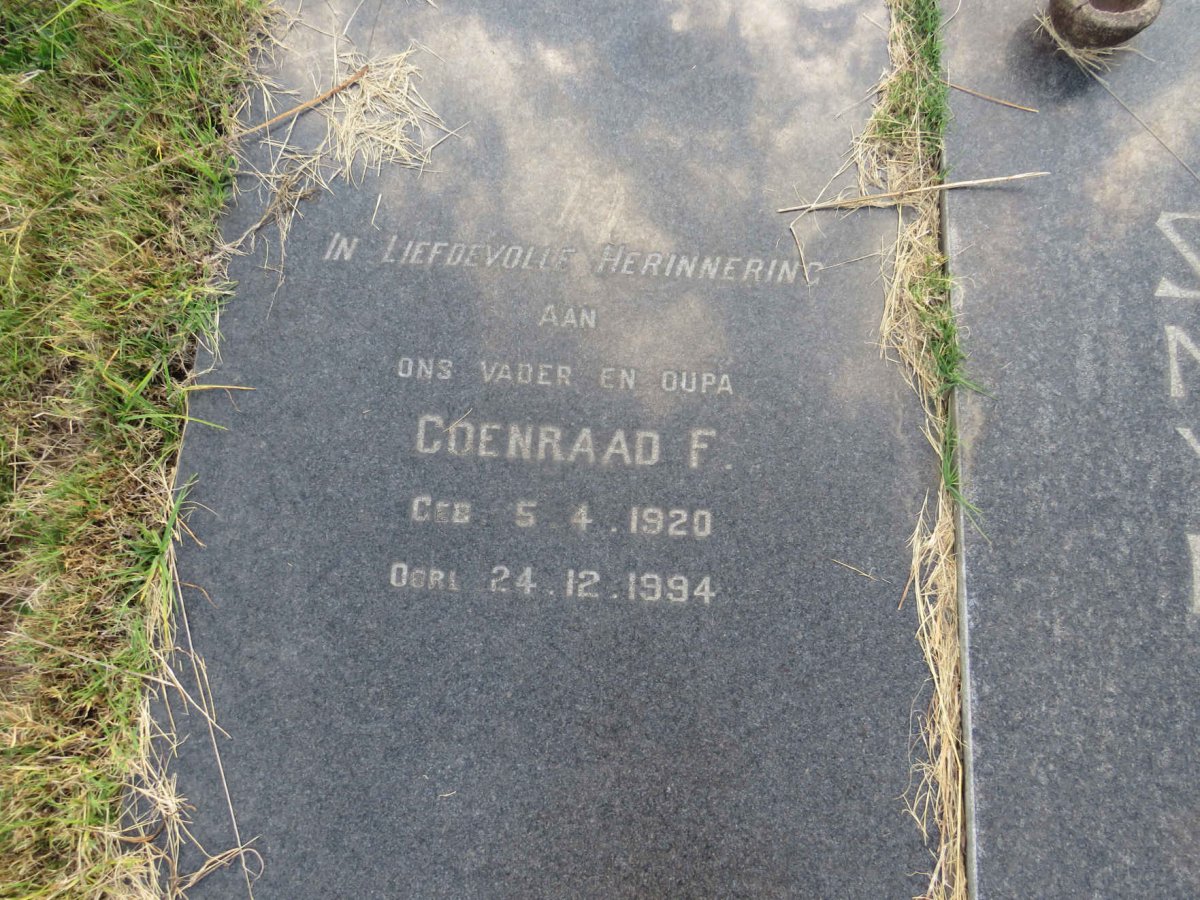 SNYMAN Coenraad F. 1920-1994 & Aletta C. COETSEE 1918-1978 _2