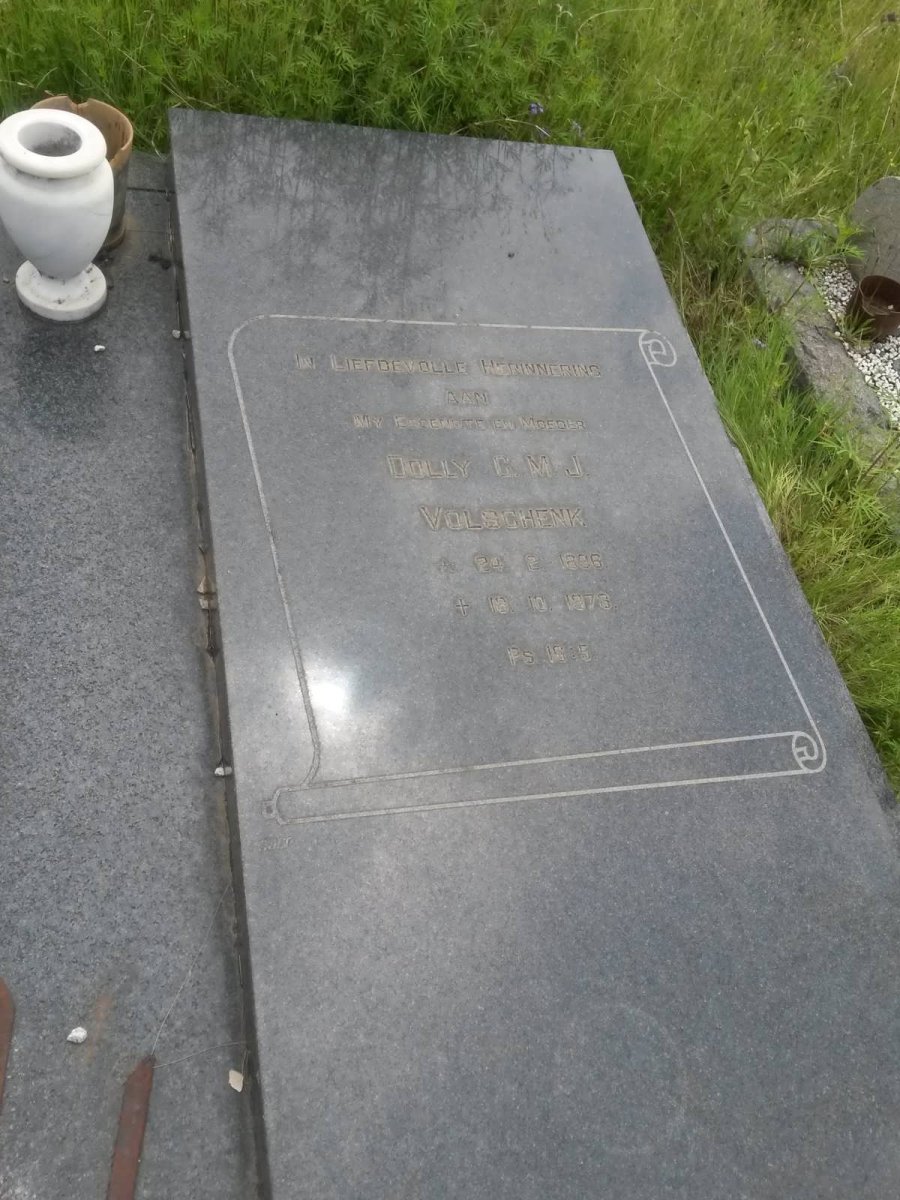 VOLSCHENK Francois J. 1??6- &amp; G.M.J. 1896-1973 _2