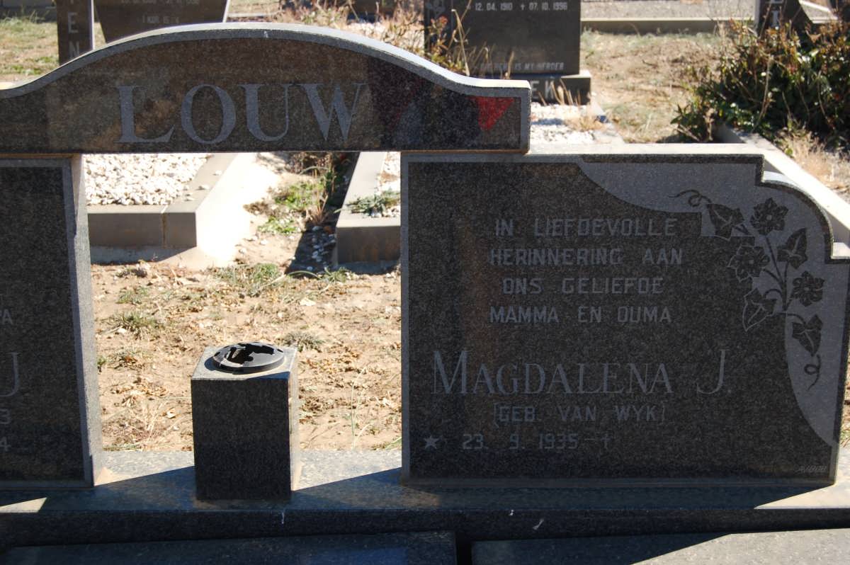 LOUW Josias J. 1933-1994 &amp; Magdalena J. VAN WYK 1935 -