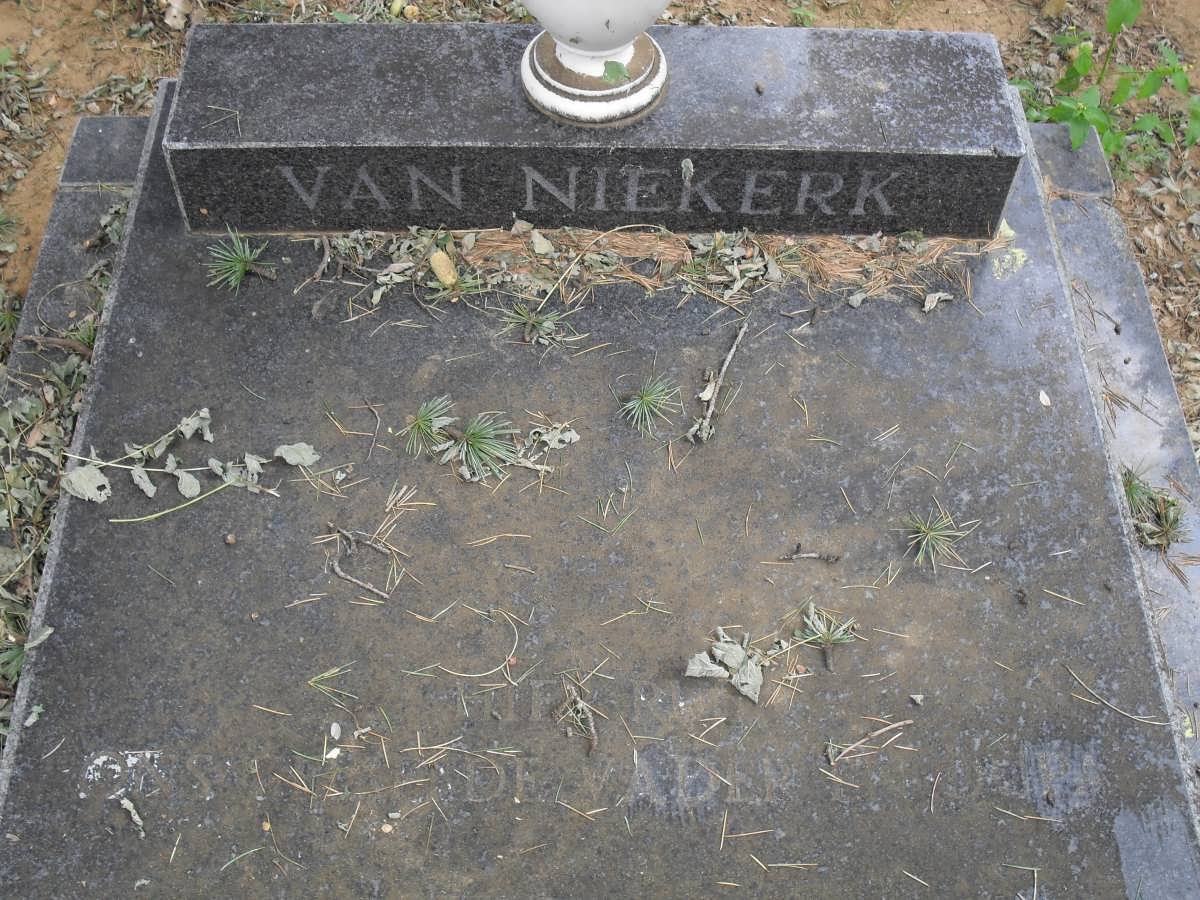 NIEKERK ?riaan Johannes, van -1983