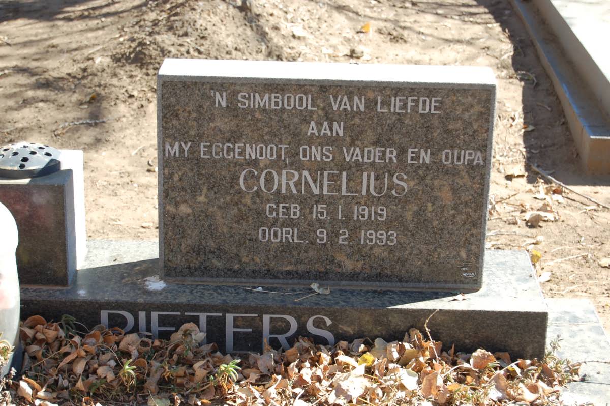 PIETERS Cornelius 1919-1993 &amp; Ellie STEYN 1924-1995