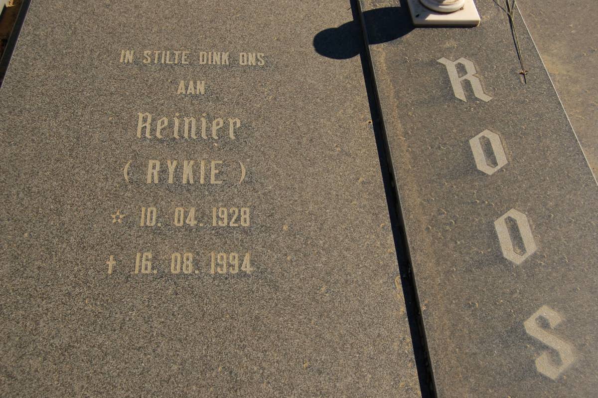 ROOS Reinier 1928-1994 &amp; Margaretha Maria BASSON 1936-