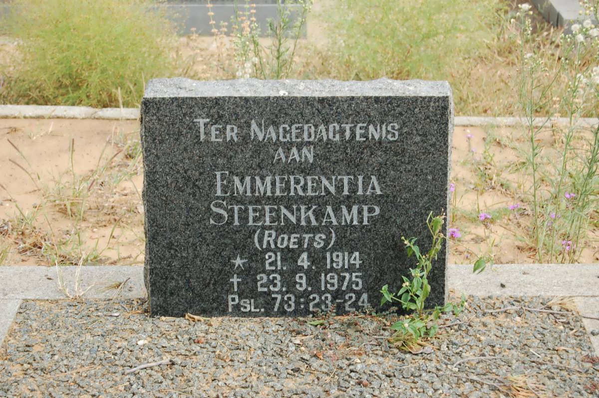 STEENKAMP Emmerentia nee ROETS 1914-1975