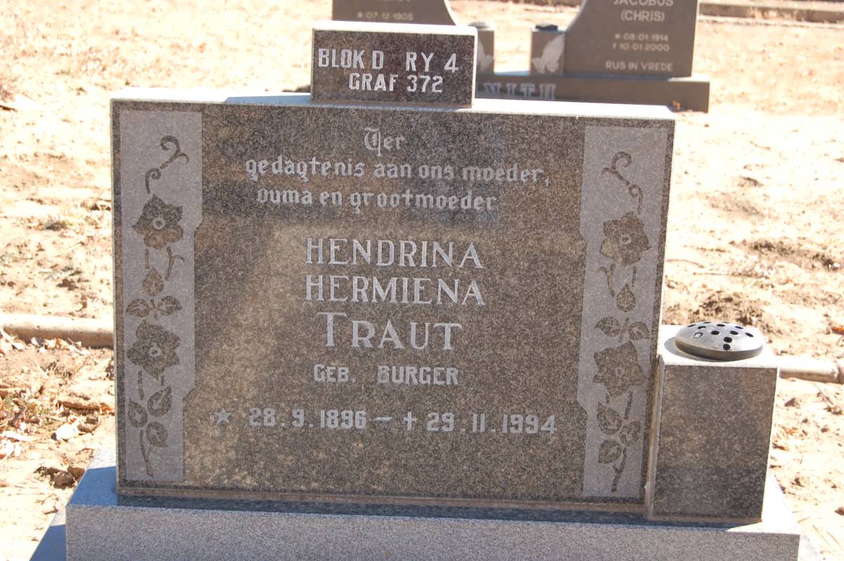 TRAUT Hendrina Hermiena nee BURGER 1896-1994