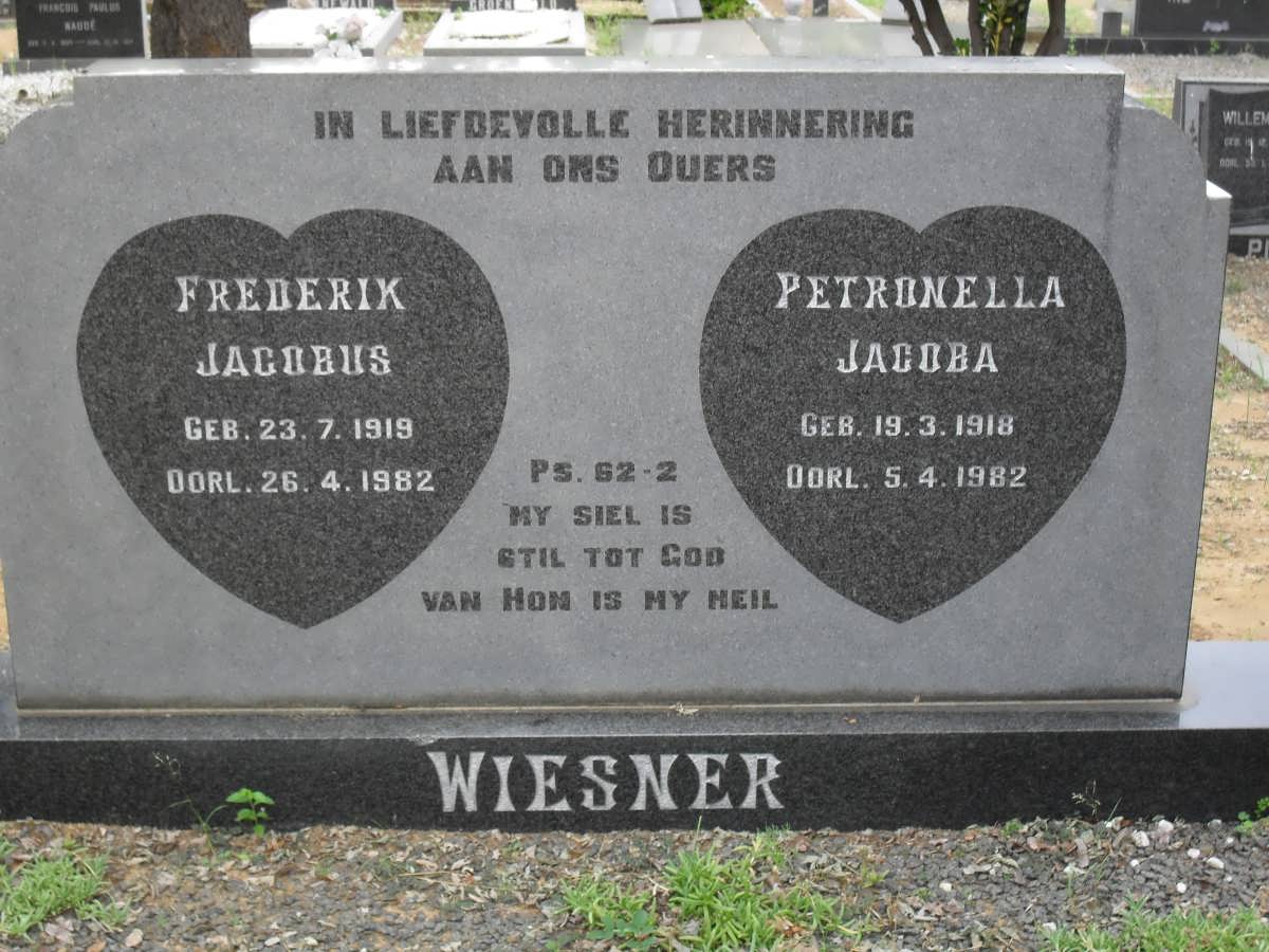 WIESNER Frederik Jacobus 1919-1982 &amp; Petronella Jacoba 1918-1982