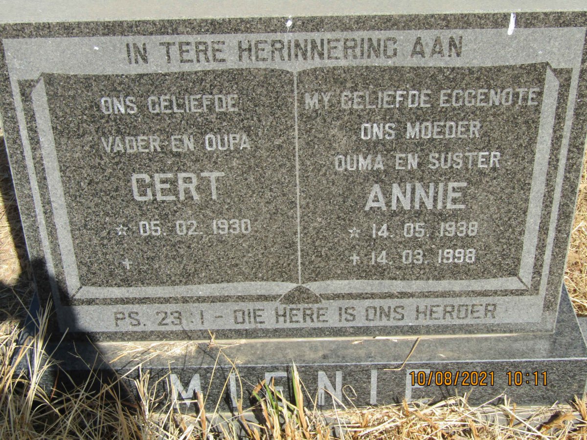 MIENIE Gert 1930- & Annie 1938-1998