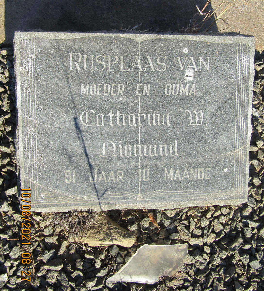 NIEMAND Catharina W.