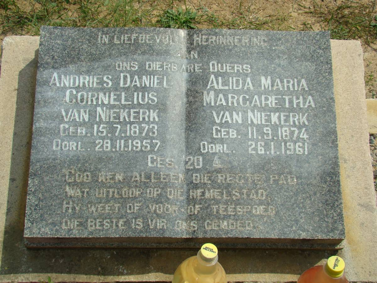 NIEKERK Andries Daniel Cornelius, van 1873-1957 &amp; Alida Maria Margaretha 1874-1961