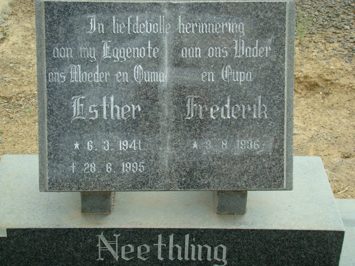 NEETHLING Frederik 1936- &amp; Esther 1941-1995