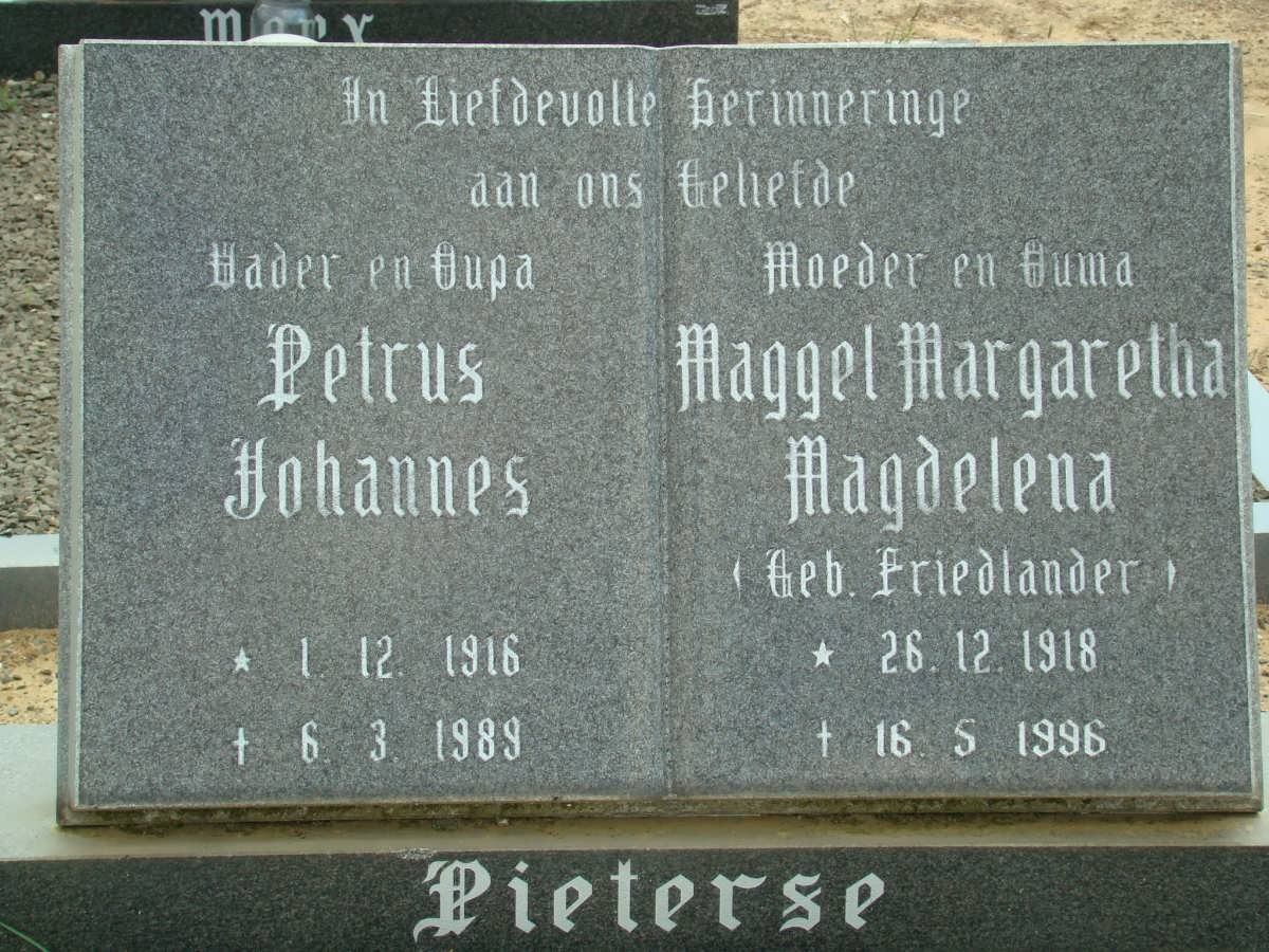PIETERSE Petrus Johannes 1916-1989 &amp; Maggel Margaretha Magdalena FRIEDLANDER 1918-1996
