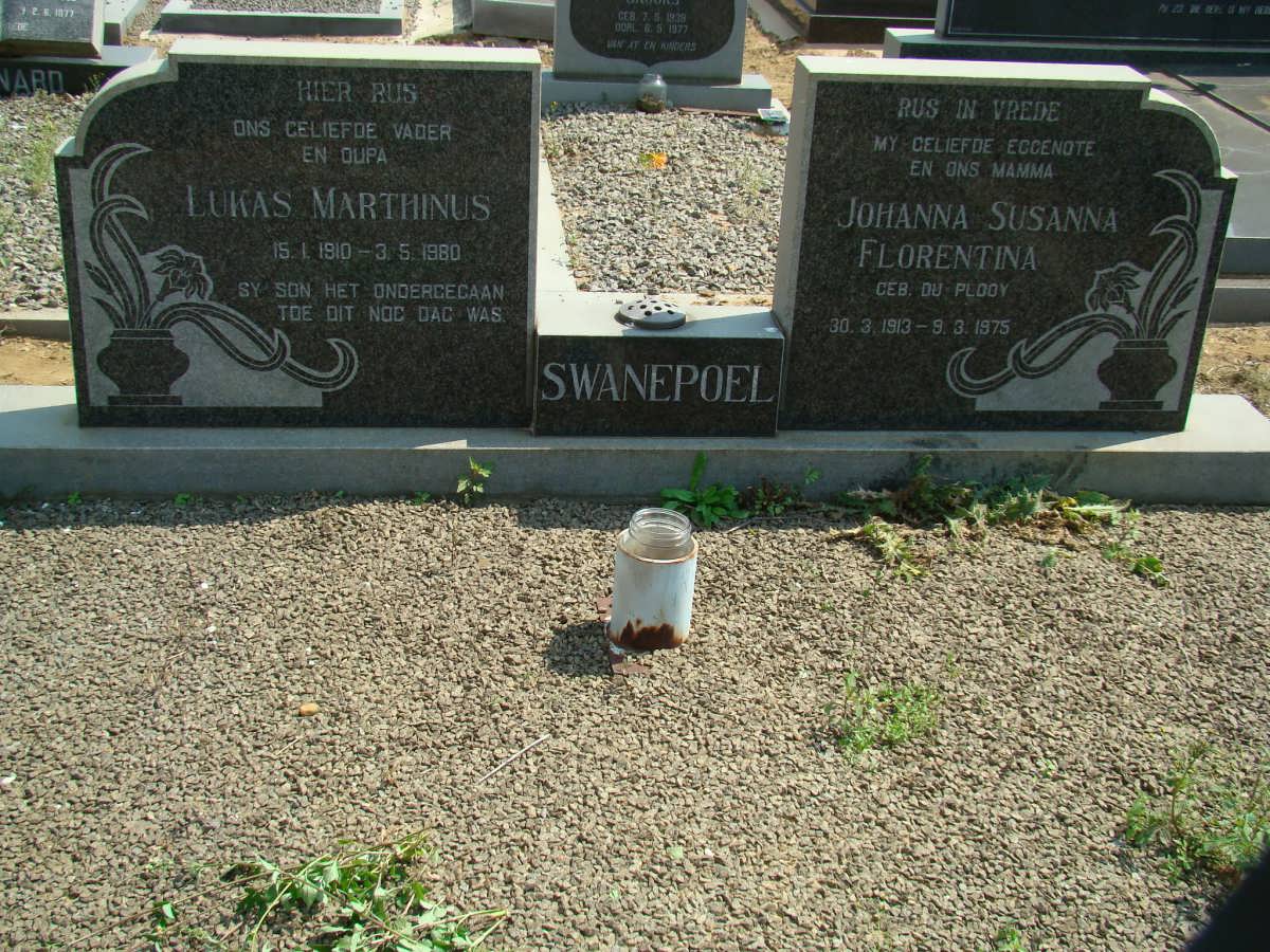 SWANEPOEL Lukas Marthinus 1910-1980 &amp; Johanna Susanna Florentina DU PLOOY 1913-1975