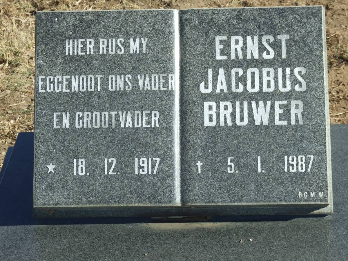 BRUWER Ernst Jacobus 1917-1987