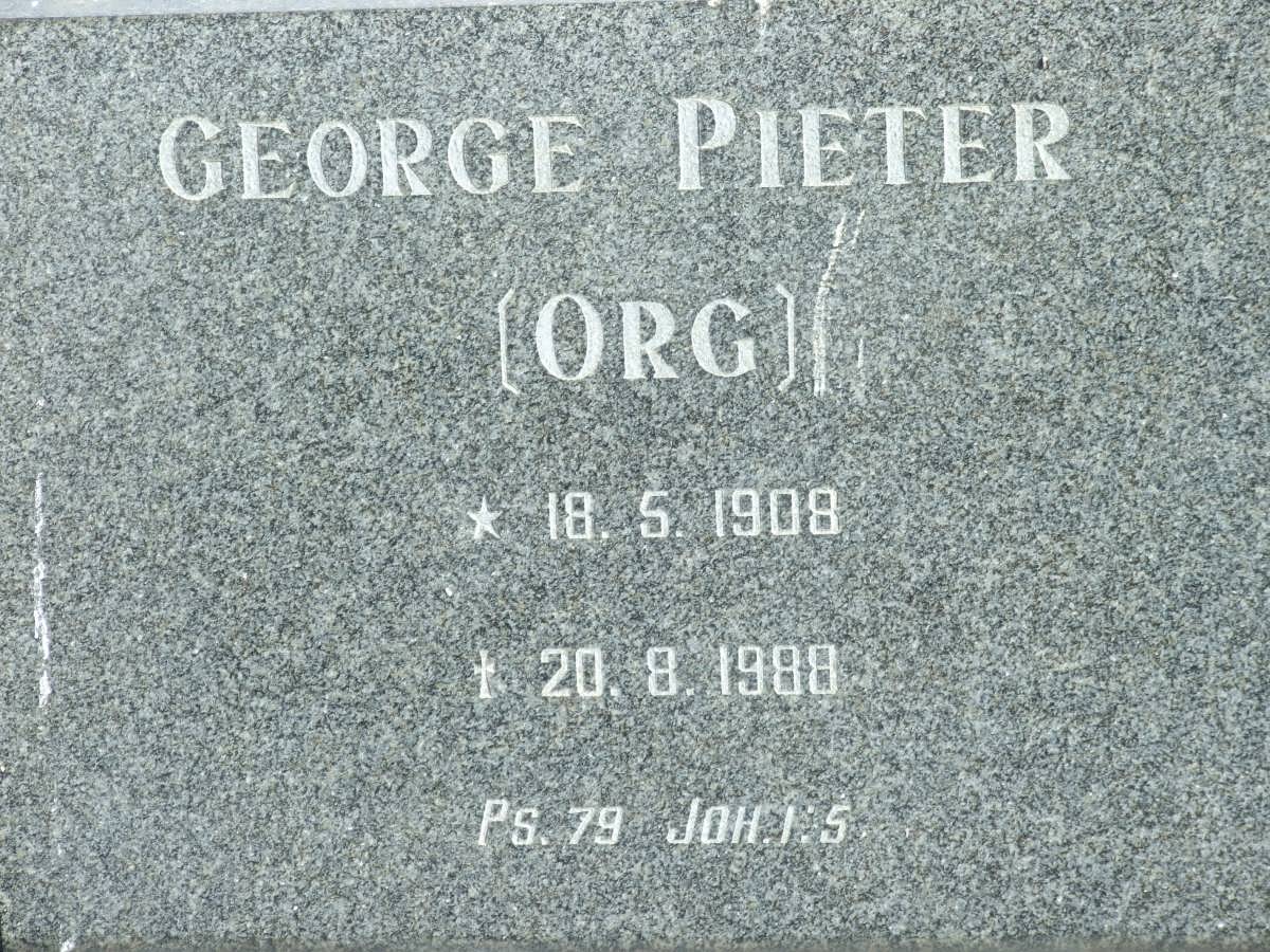 FRITZ George Pieter 1908-1988 &amp; Magdalena Antoinetta 1908-2004