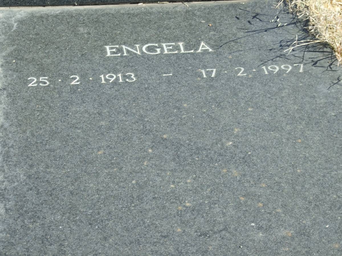 JOHNSON Casper 1913-1982 &amp; Engela 1913-1997