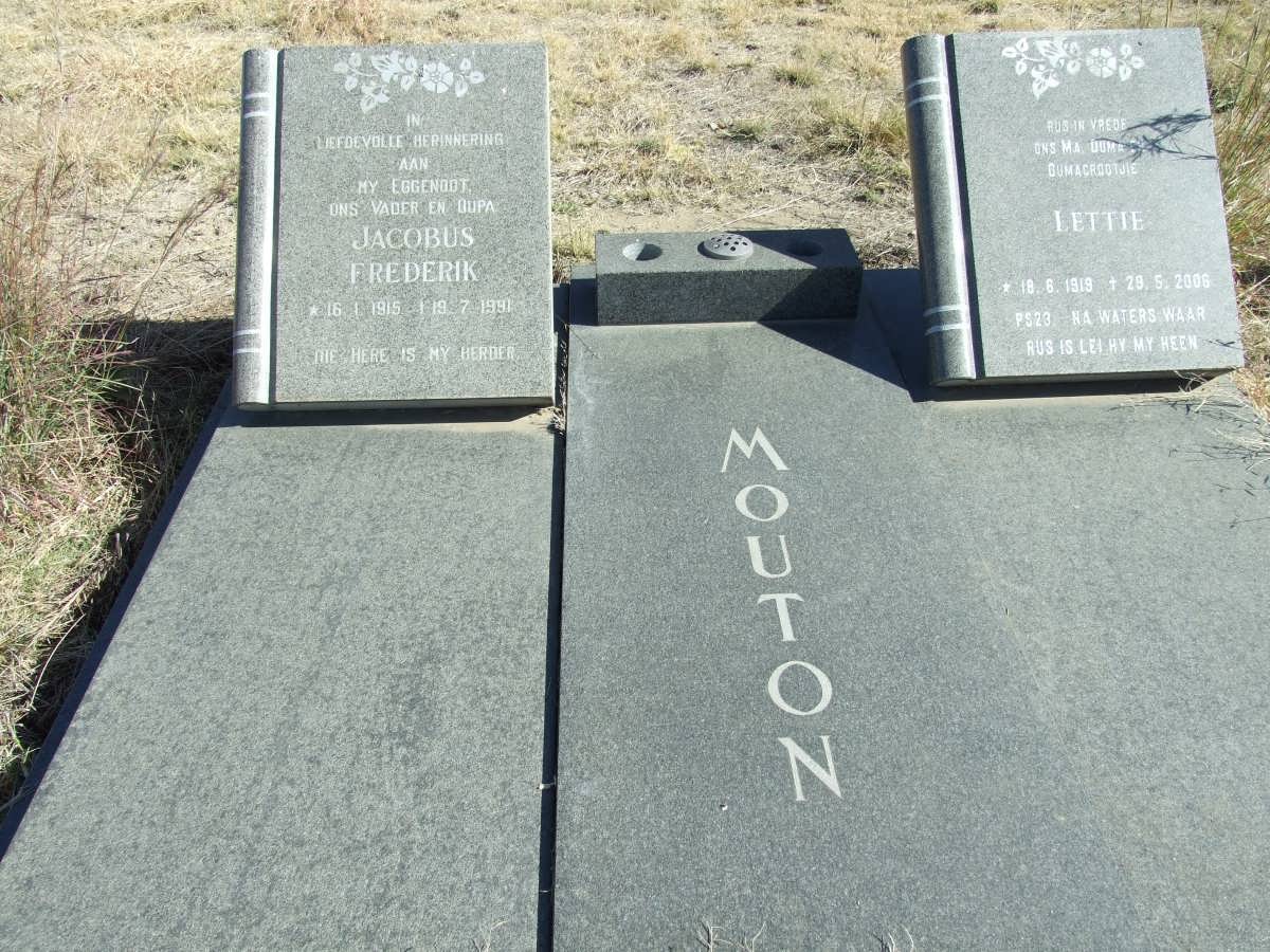 MOUTON Jacobus Frederik 1915-1991 &amp; Lettie 1919-2006