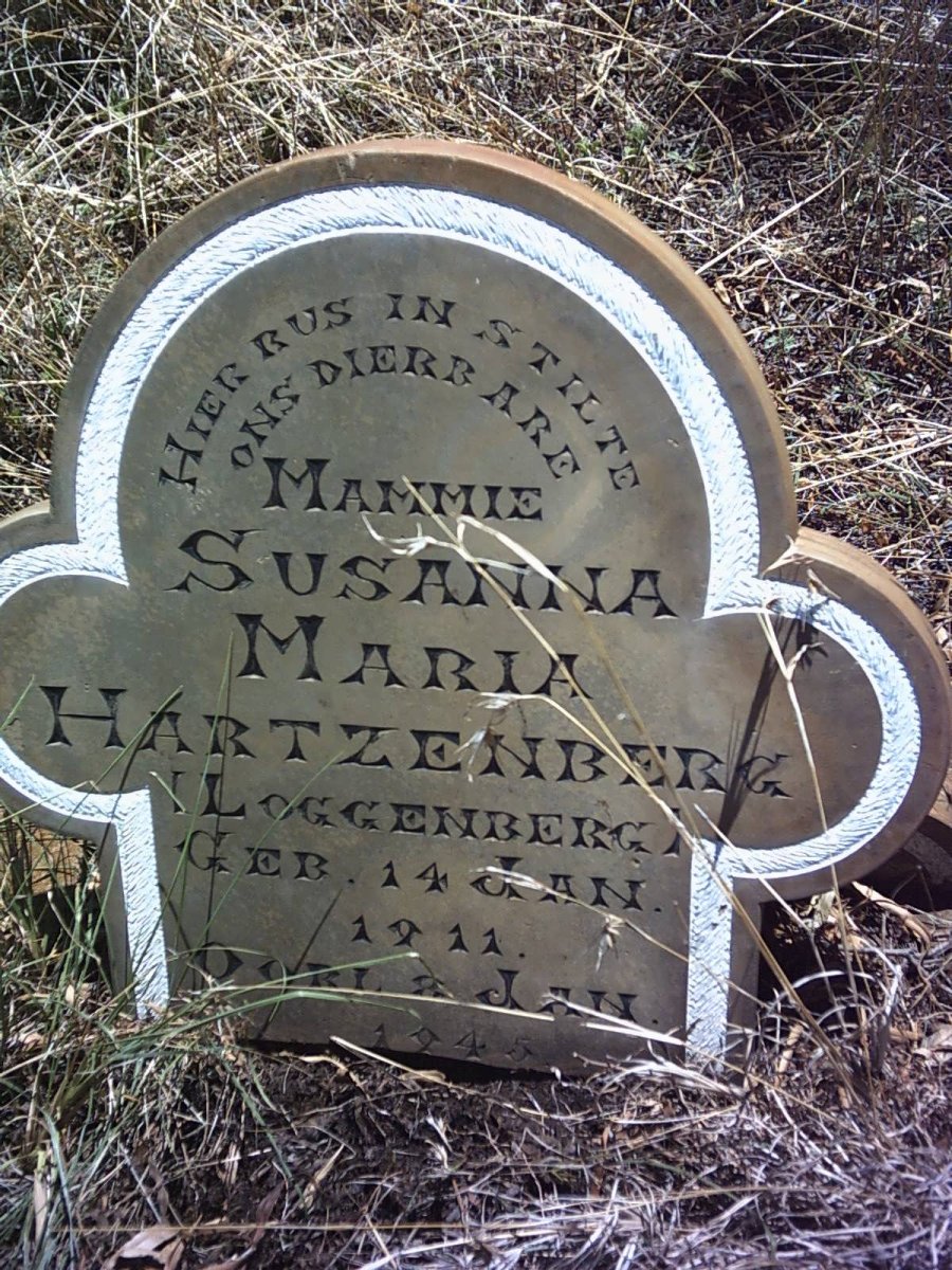 HARTZENBERG Susanna Maria nee LOGGENBERG 1911-1945