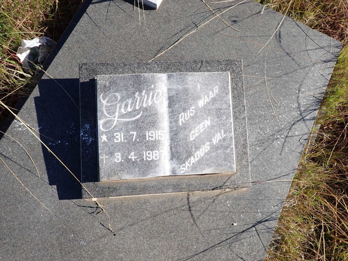 ? Garrie 1915-198?