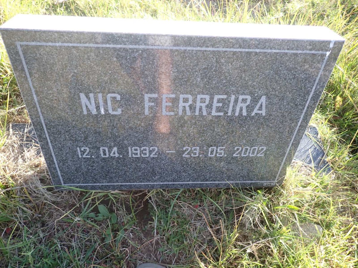 FERREIRA Nic 1932-2002