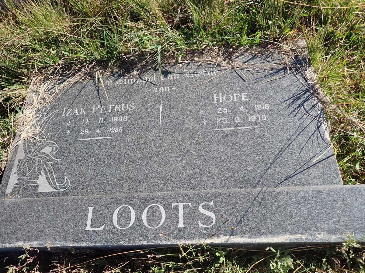 LOOTS Izak Petrus 1909-1986 & Hope 1916-1975
