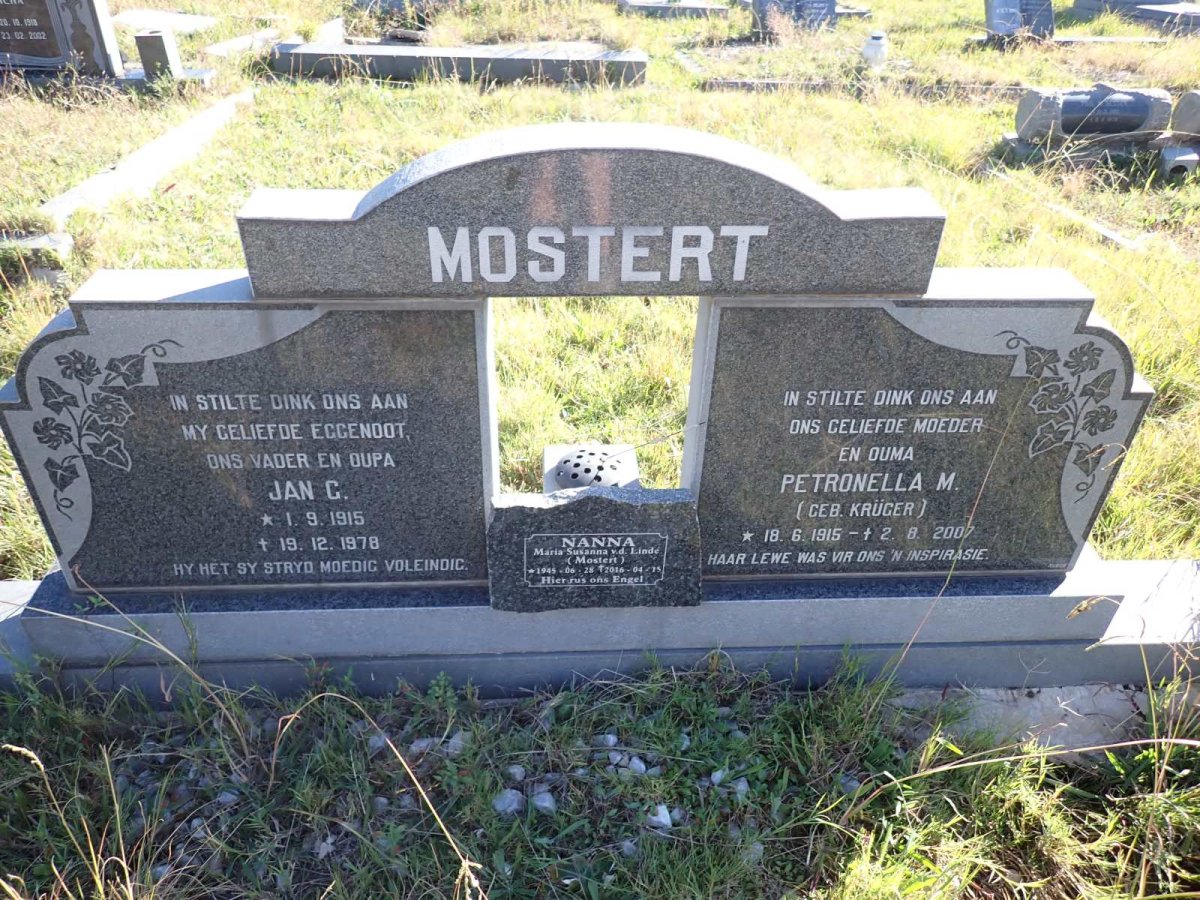 MOSTERT Jan C. 1915-1978 & Petronella M. KRUGER 1915-2007 :: VAN DER LINDE Maria Susanna nee MOSTERT 1945-2016