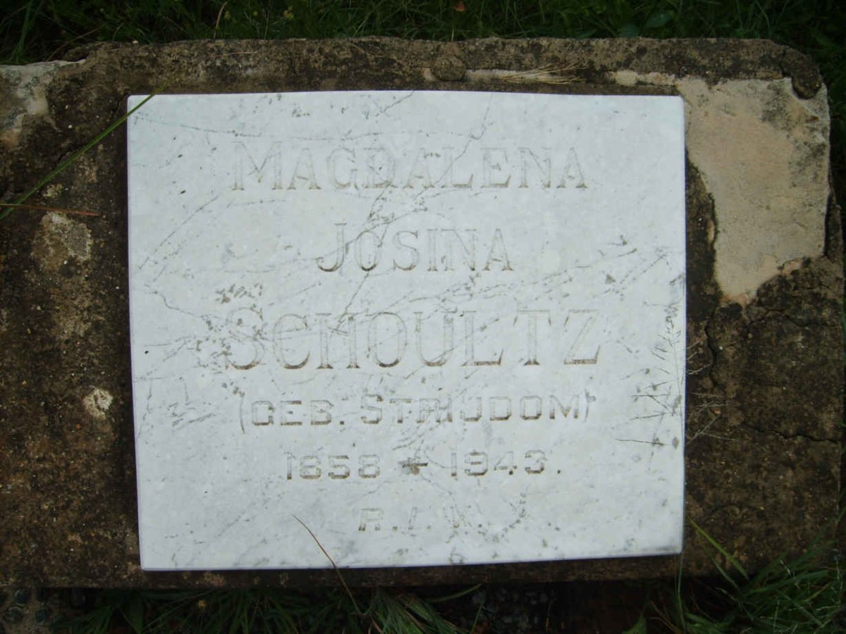 SCHOULTZ Magdalena Josina nee STRYDOM 1858-1943