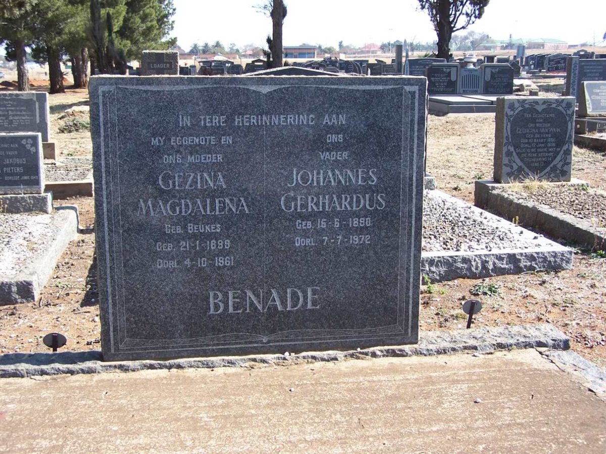 BENADE Johannes Gerhardus 1890-1972 &amp; Gezina Magdalena BEUKES 1899-1961