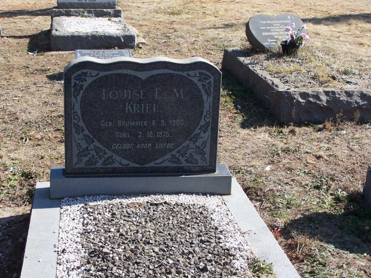 KRIEL Louise E.M. nee BRUMMER 1900-1975