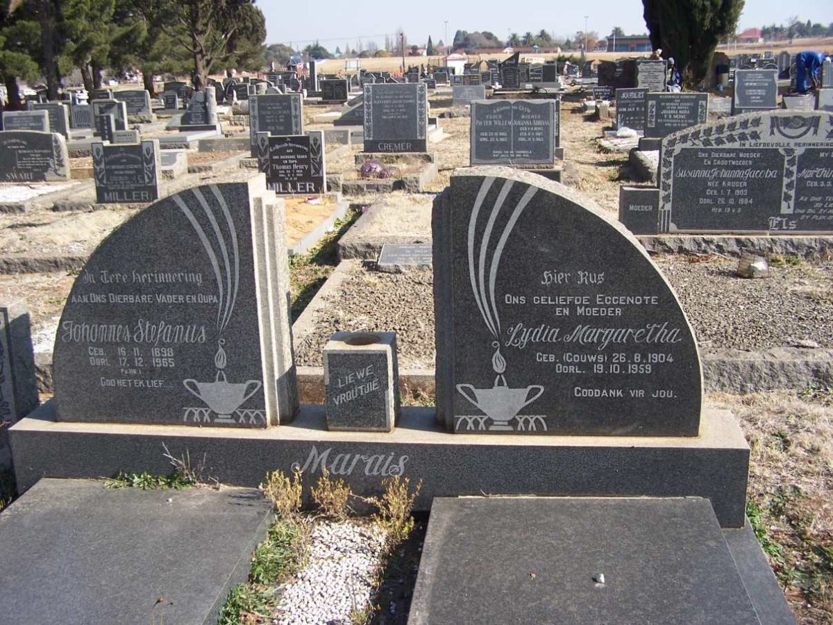 MARAIS Johannes Stephanus 1898-1965 &amp; Lydia Magaretha GOUWS 1904-1959