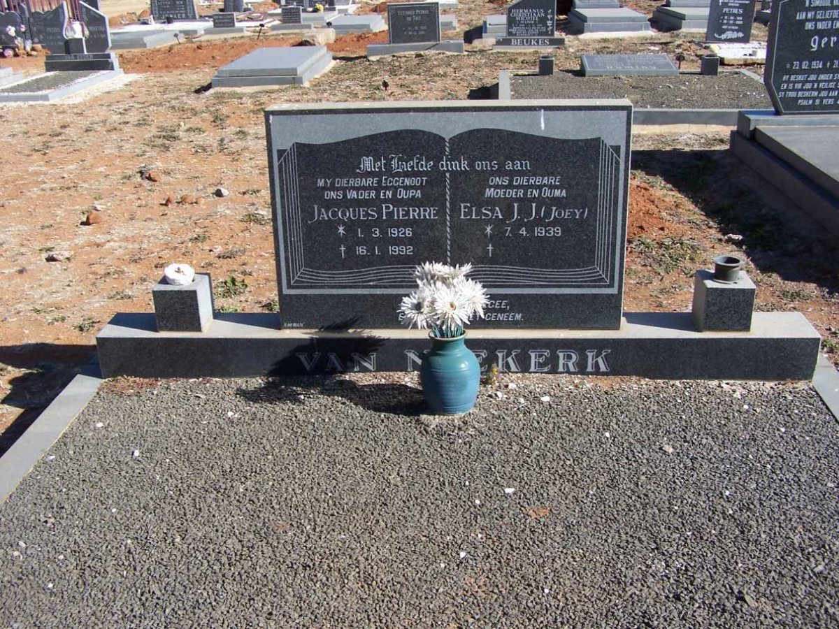NIEKERK Jacques Pierre, van 1926-1992 &amp; Elsa J.J. 1939-