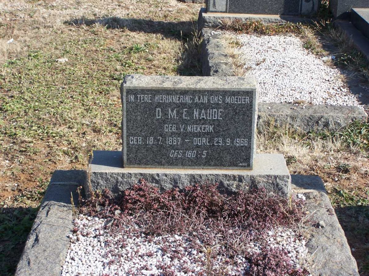 NAUDE D.M.E. nee VAN NIEKERK 1887-1966