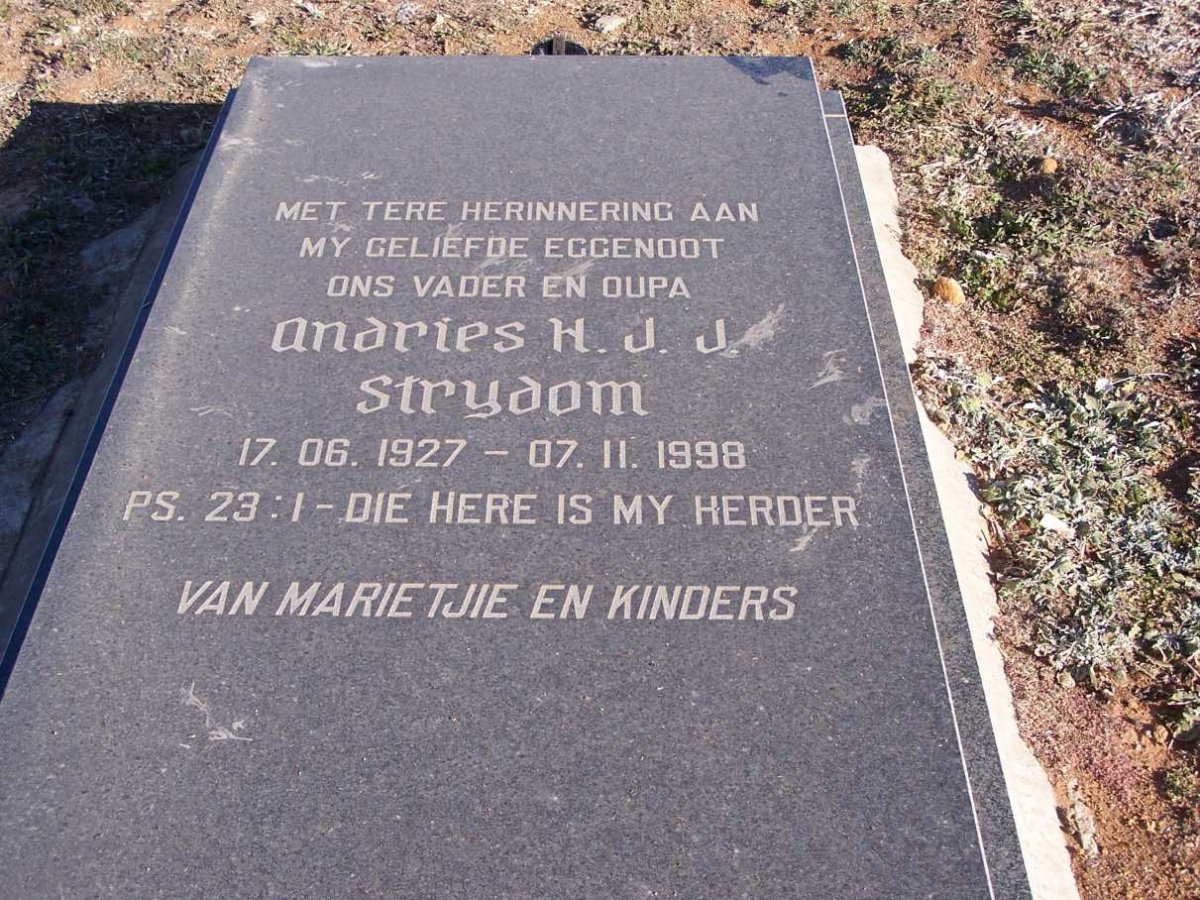 STRYDOM Andries H.J.J. 1927-1998