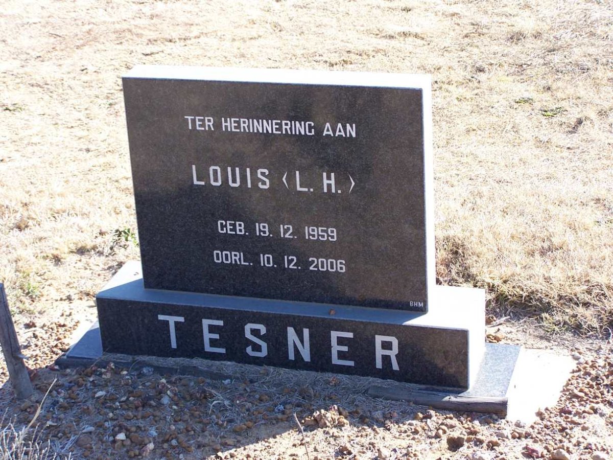 TESNER Louis L.H. 1959-2005