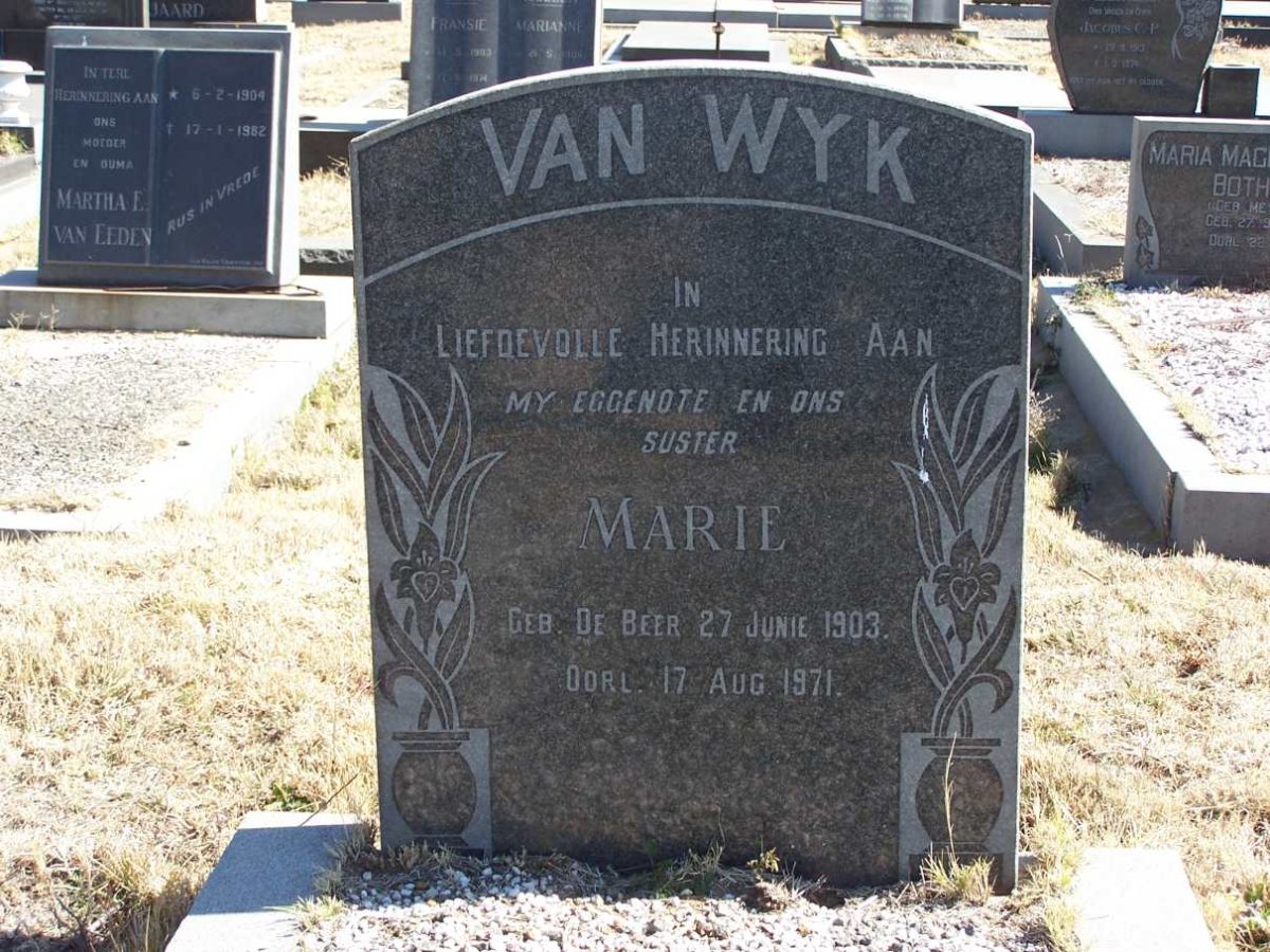 WYK Marie, van nee DE BEER 1903-1971