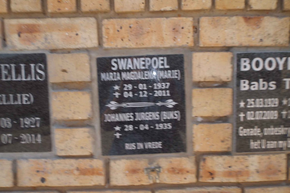 SWANEPOEL Johannes Jurgens 1935- &amp; Maria Magdalena 1937-2011