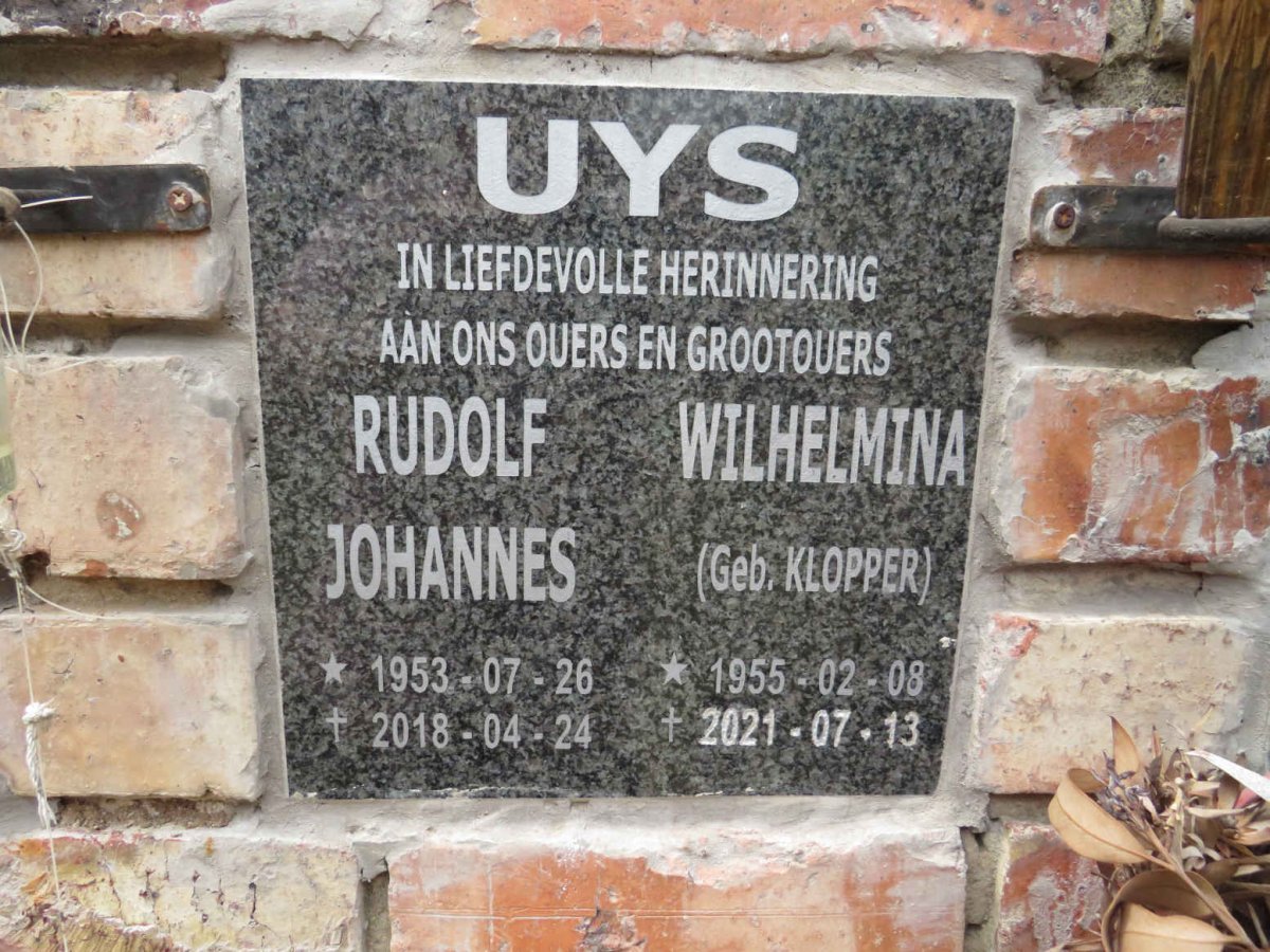 UYS Rudolf Johannes 1953-2018 & Wilhelmina KLOPPER 1955-2021