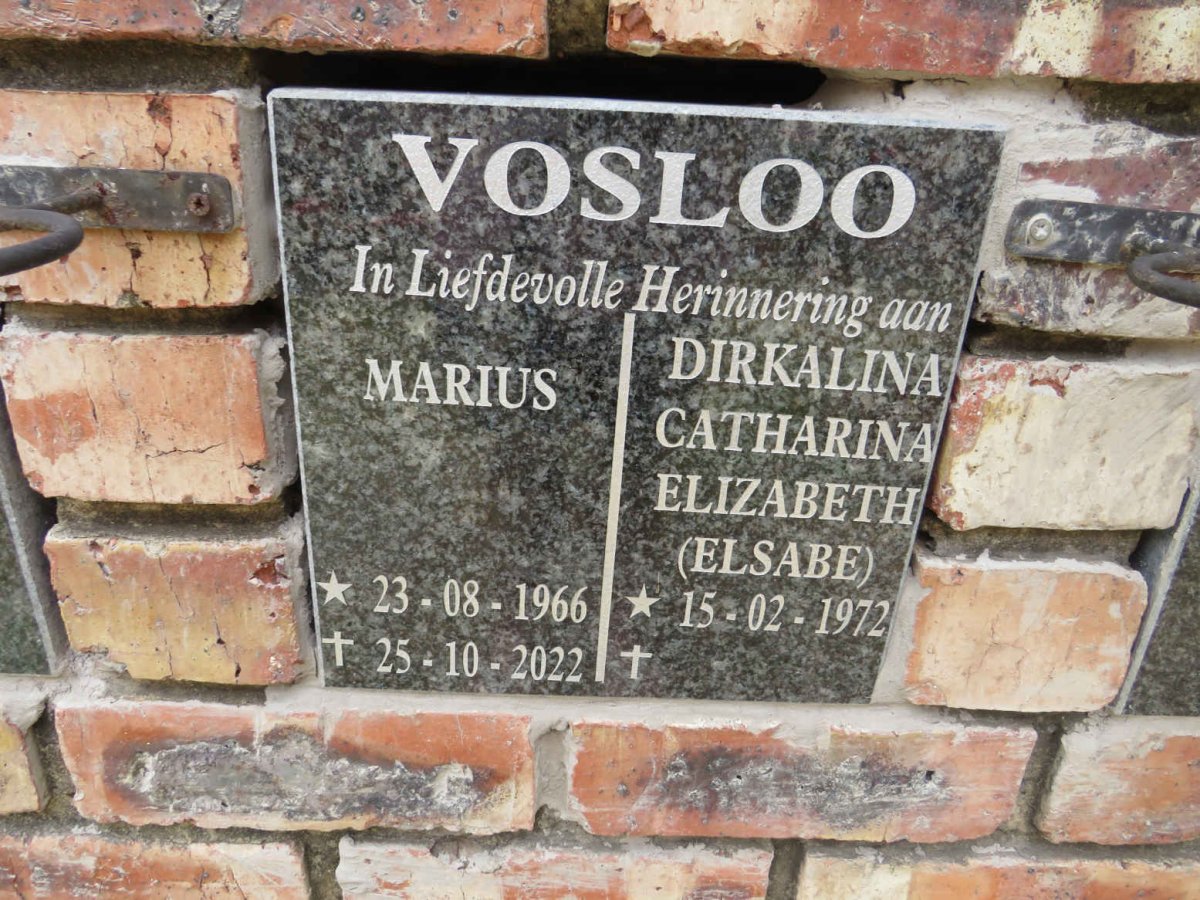 VOSLOO Marius 1966-2022 & Dirklina Catharina Elizabeth 1972-