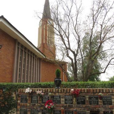 Free State, PARYS, NG Gemeente Parys-Oos, gedenkmuur