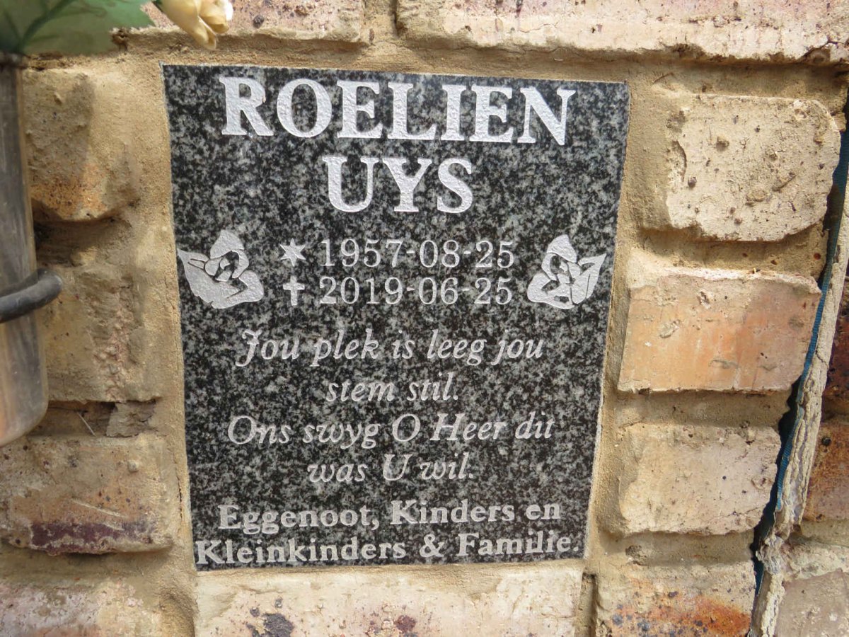 UYS Roelien 1957-2019