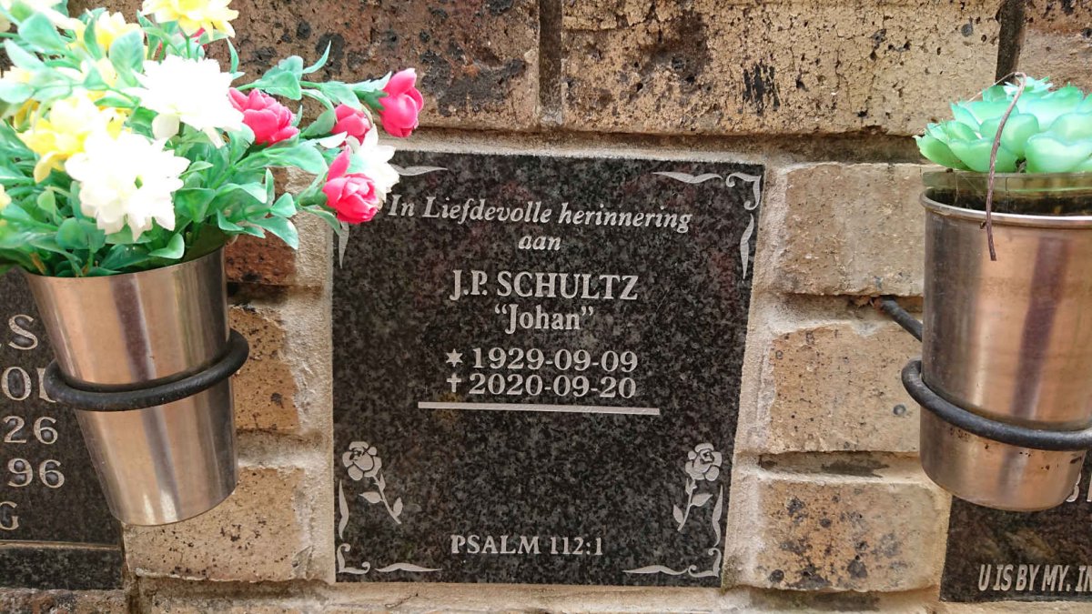 SCHULTZ J.P. 1929-2020