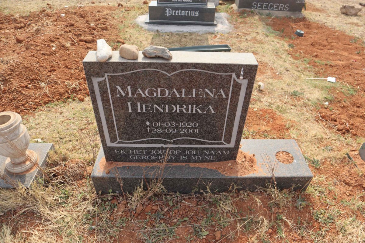 ? Magdalena Hendrika 1920-2001